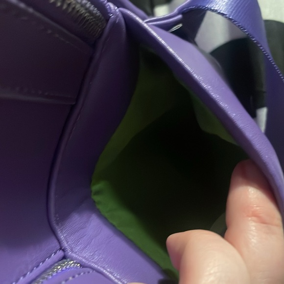 Lively Ghosts pumpkin backpack - Picture 6 of 7